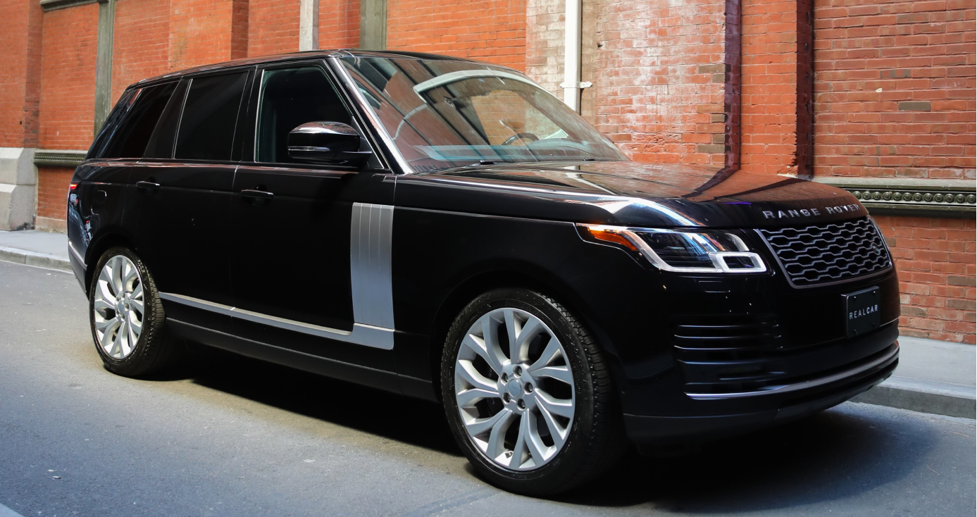 Rent a Range Rover Vogue HSE in New York
