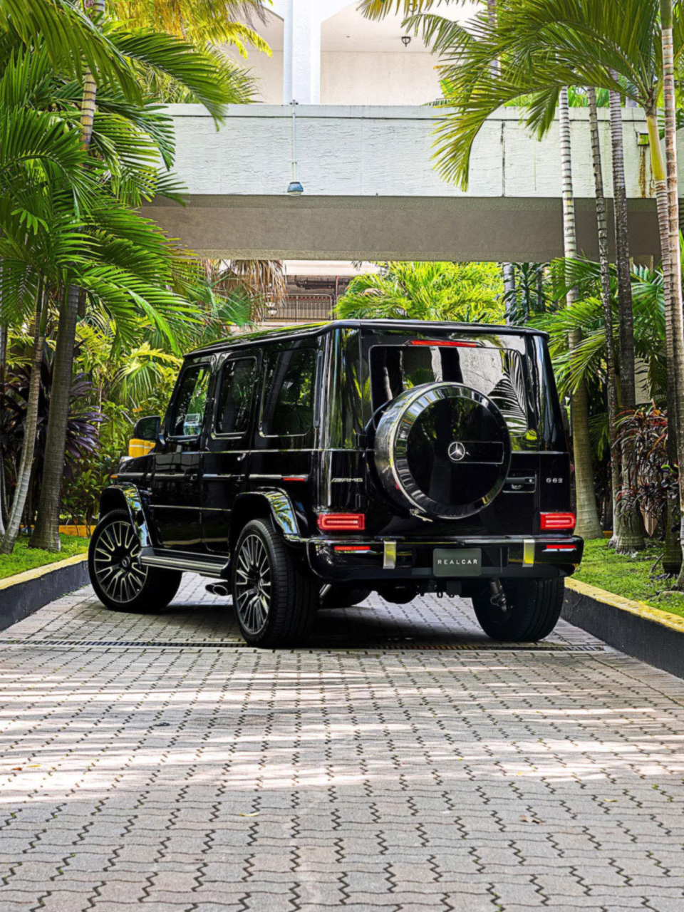Mercedes Benz G-class rental in Miami
