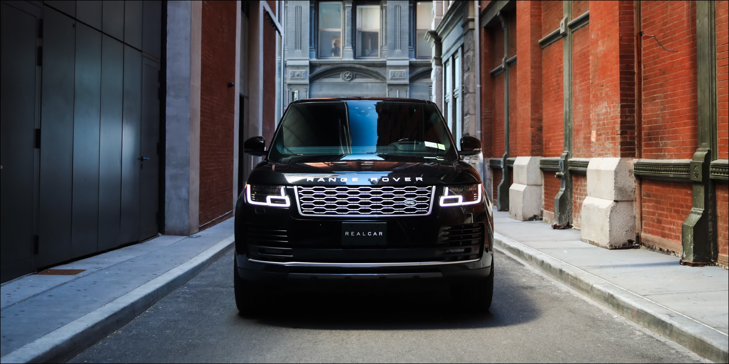 RealCar 2021 Range Rover HSE Vogue for rental